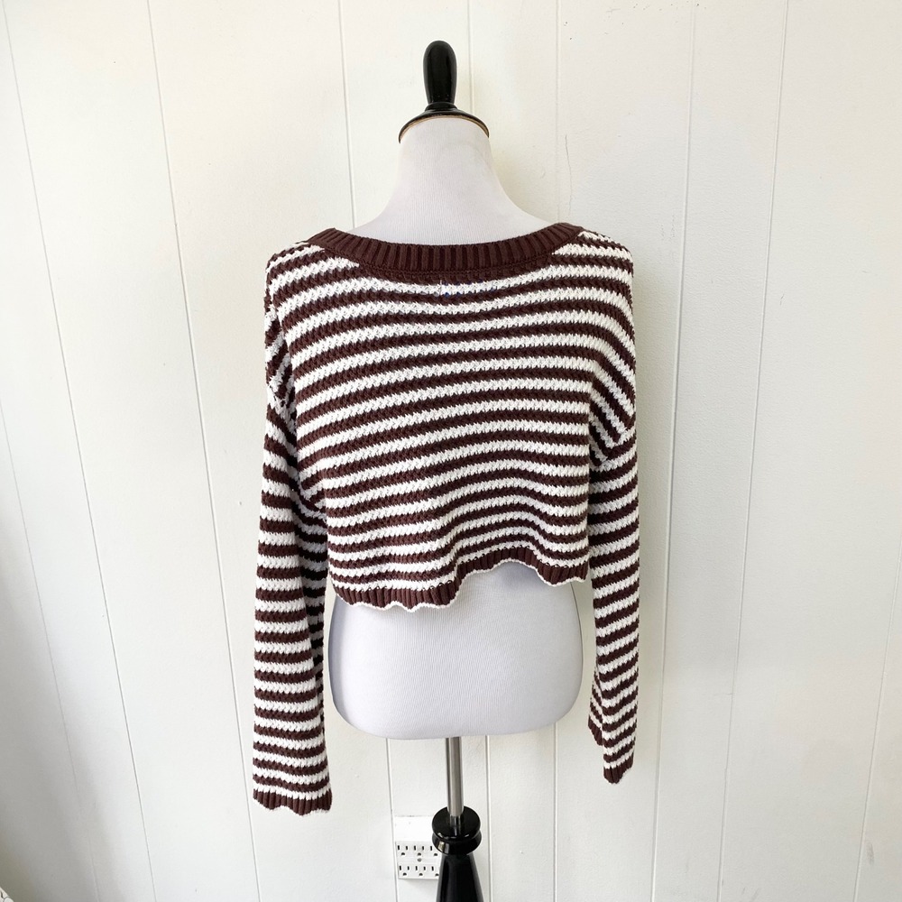 Your Favorite by PacSun sz S Brown White Striped Cropped Scalloped Hem Sweater - Picture 2 of 11